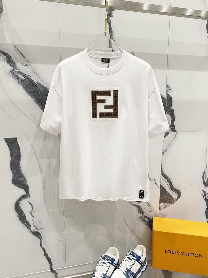 Fendi T-shirt Wmns ID:20250529-534